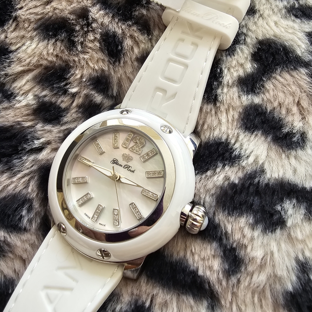 Glam Rock GRD30018-RB Women's Miami 42 Diamond Mother-of-Pearl White Watch.